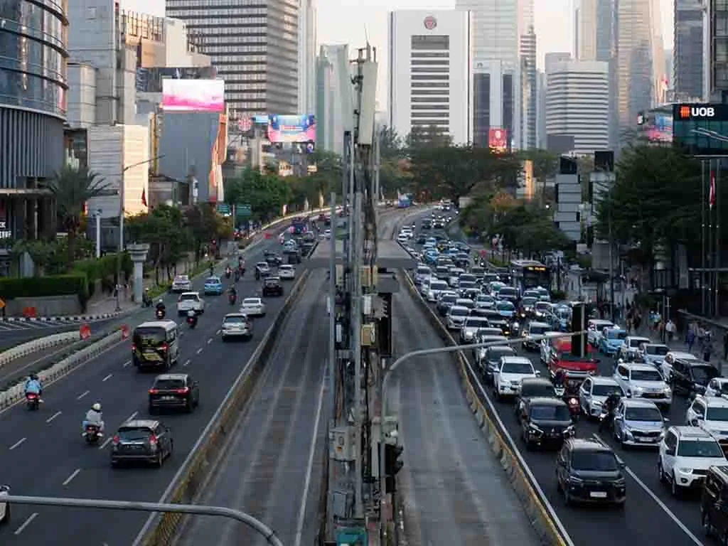 Anggota DPRD DKI Jakarta, Hardiyanto Kenneth Diduga Maki Polisi di Jalur Transjakarta