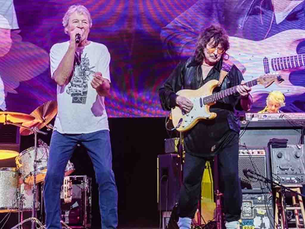 Ritchie Blackmore Manggung Bareng Deep Purple Usai 30 Tahun Berpisah