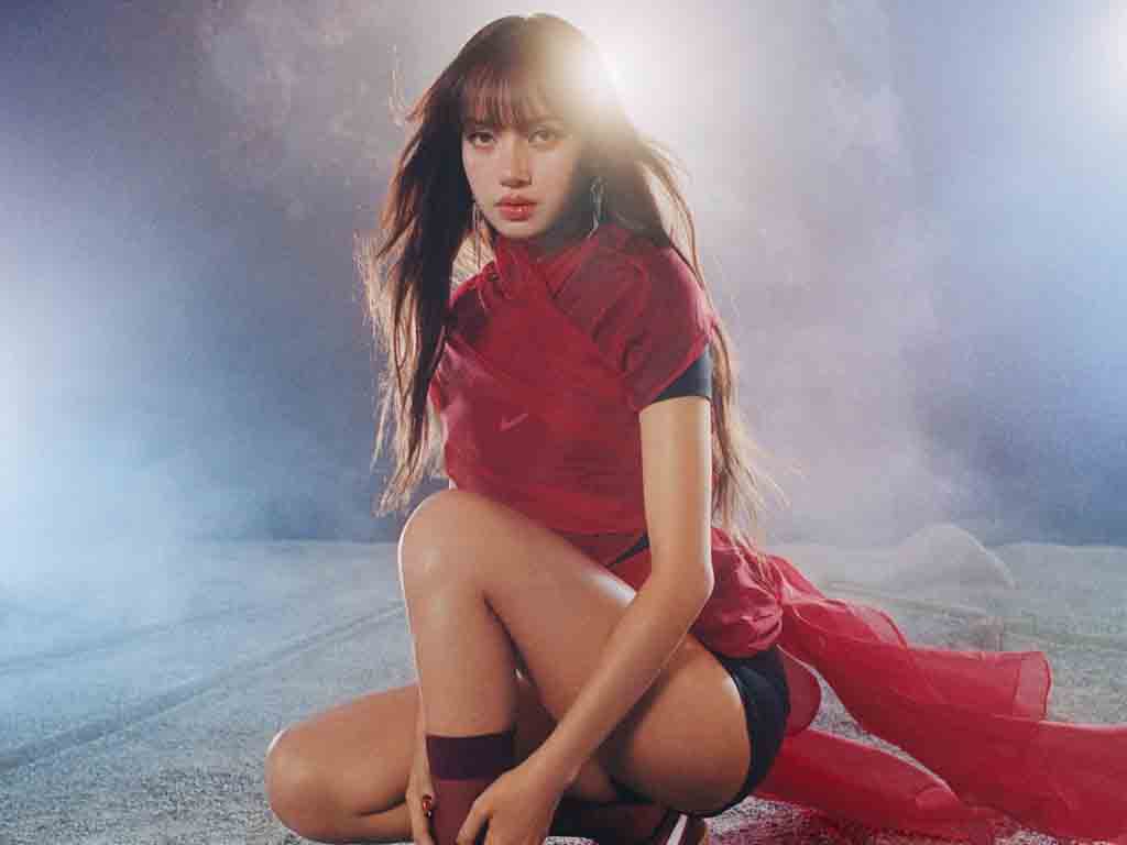 Lisa Blackpink Rilis EP Solo Bertajuk Press Play